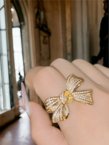 Diamond Bow Ring (Gold)