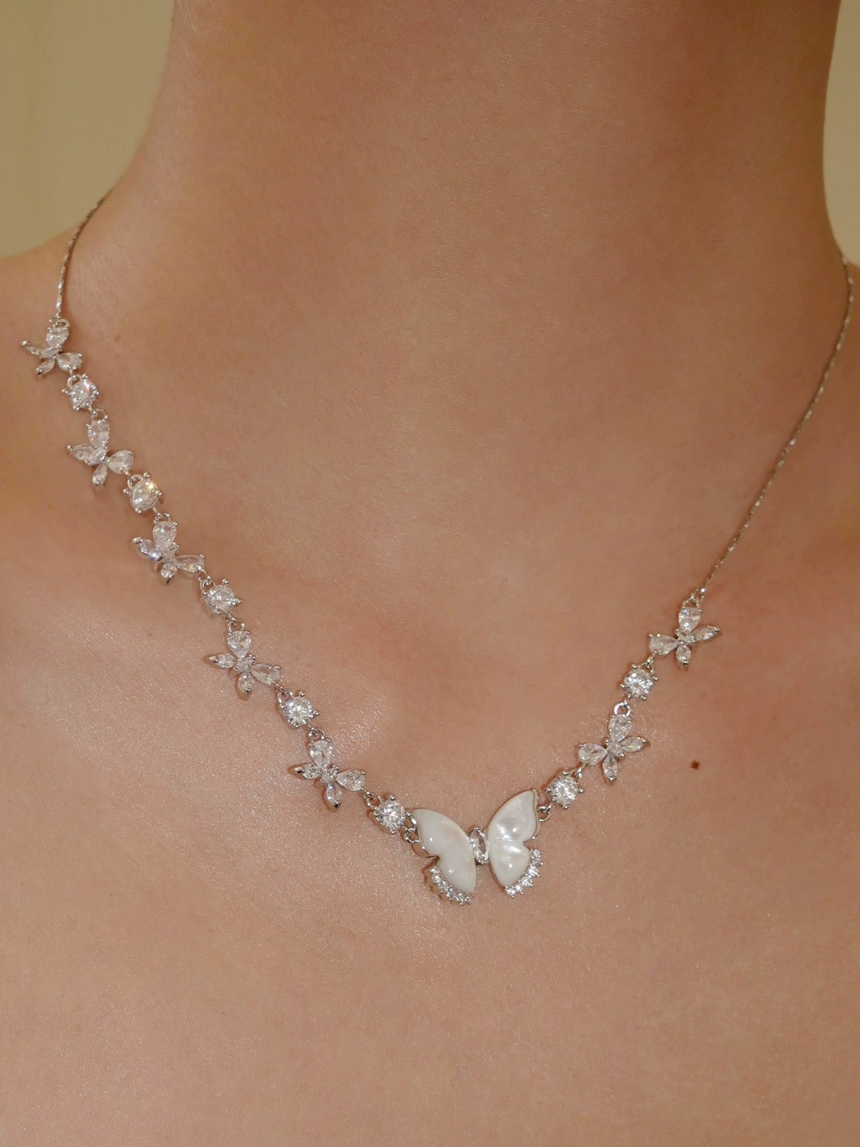 Mother of Pearl Psyche Diamond Necklace