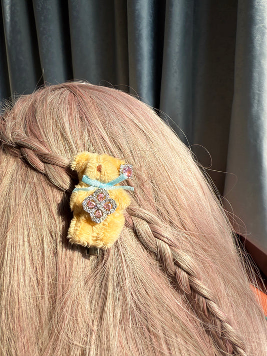 Fortune Bear Clip