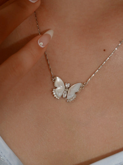 Mother of Pearl Psyche Diamond Necklace