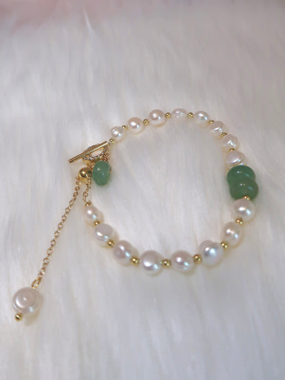 Jade Freshwater Pearl Bracelet